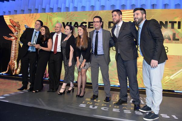 Buy your photos of the eventPRMIO CAIO 2018 on Fotop