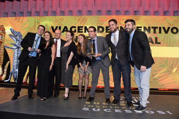 Buy your photos of the eventPRMIO CAIO 2018 on Fotop