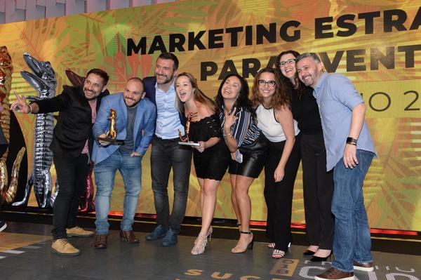 Buy your photos of the eventPRMIO CAIO 2018 on Fotop