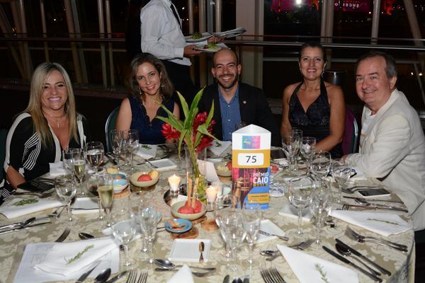 Buy your photos of the eventPRMIO CAIO 2018 on Fotop