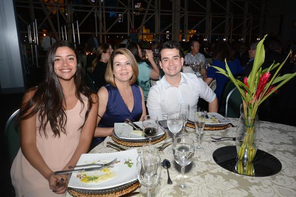 Buy your photos of the eventPRMIO CAIO 2018 on Fotop