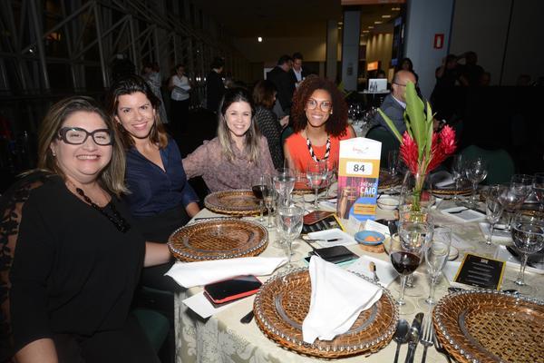 Buy your photos of the eventPRMIO CAIO 2018 on Fotop