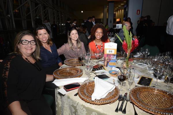 Buy your photos of the eventPRMIO CAIO 2018 on Fotop