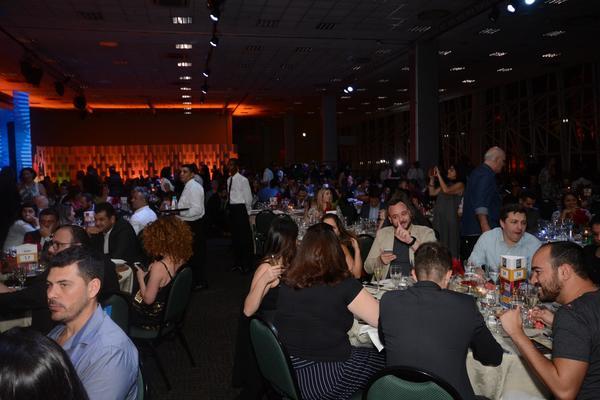 Buy your photos of the eventPRMIO CAIO 2018 on Fotop