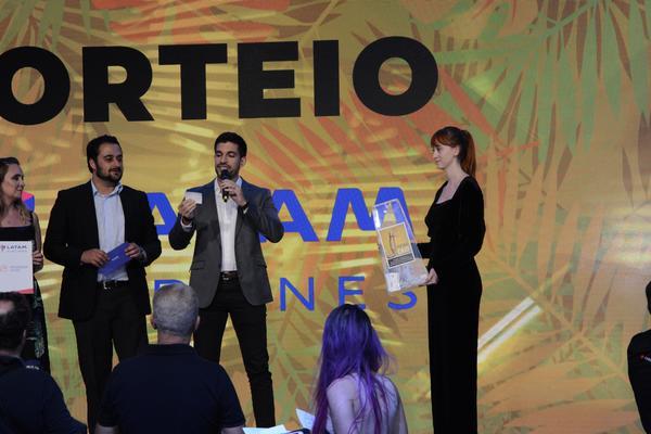 Buy your photos of the eventPRMIO CAIO 2018 on Fotop