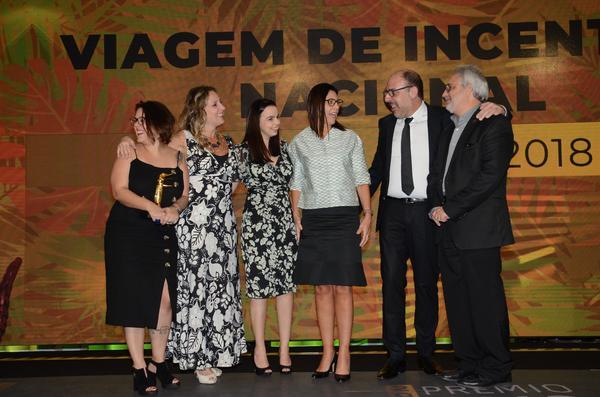 Buy your photos of the eventPRMIO CAIO 2018 on Fotop