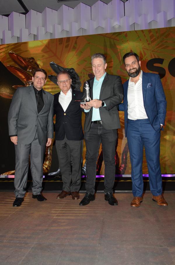 Buy your photos of the eventPRMIO CAIO 2018 on Fotop