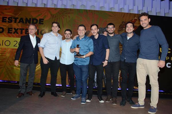 Buy your photos of the eventPRMIO CAIO 2018 on Fotop