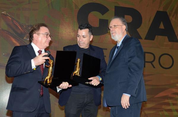 Buy your photos of the eventPRMIO CAIO 2018 on Fotop