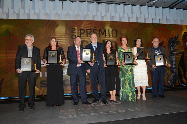 Buy your photos of the eventPRMIO CAIO 2018 on Fotop