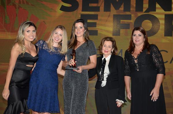 Buy your photos of the eventPRMIO CAIO 2018 on Fotop