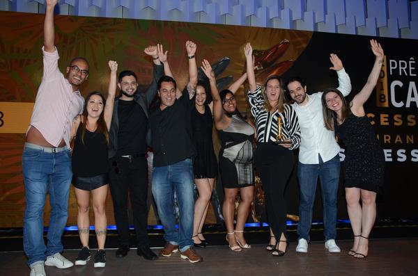 Buy your photos of the eventPRMIO CAIO 2018 on Fotop