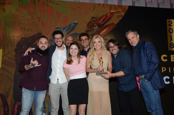 Buy your photos of the eventPRMIO CAIO 2018 on Fotop