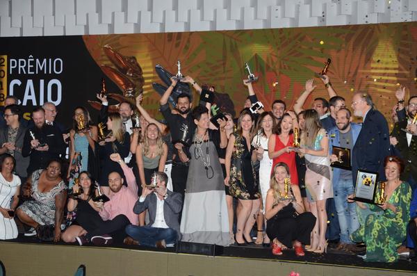 Buy your photos of the eventPRMIO CAIO 2018 on Fotop