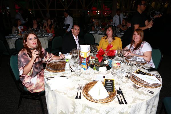 Buy your photos of the eventPRMIO CAIO 2018 on Fotop