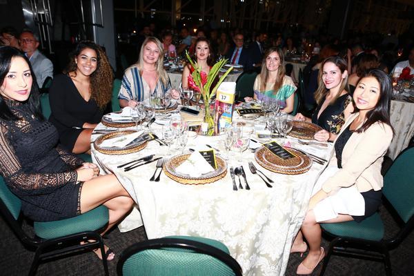 Buy your photos of the eventPRMIO CAIO 2018 on Fotop