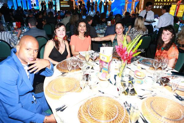 Buy your photos of the eventPRMIO CAIO 2018 on Fotop