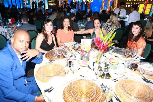 Buy your photos of the eventPRMIO CAIO 2018 on Fotop