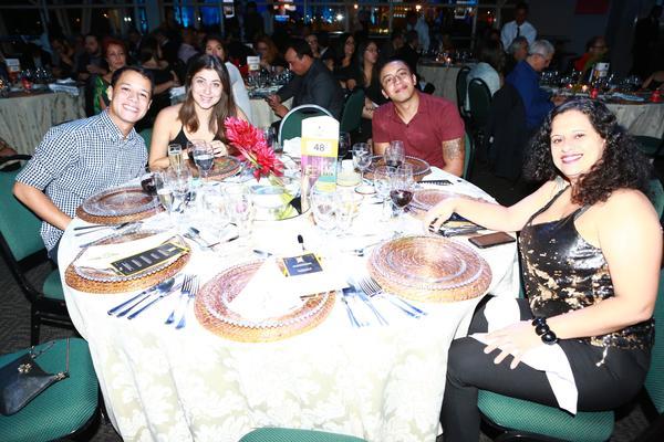 Buy your photos of the eventPRMIO CAIO 2018 on Fotop