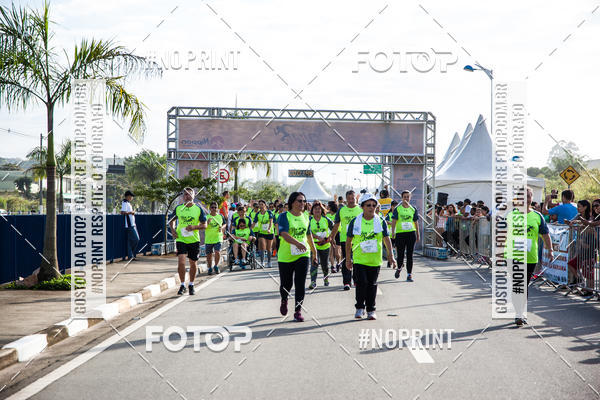 Buy your photos of the eventCorrida Viva a Vida on Fotop