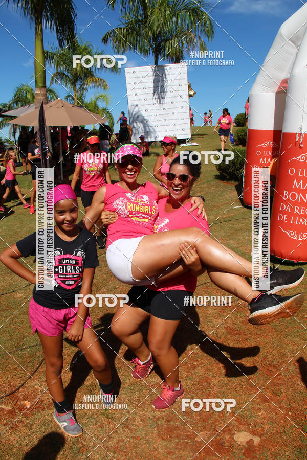 Buy your photos of the eventTreino Lets Run Girls on Fotop