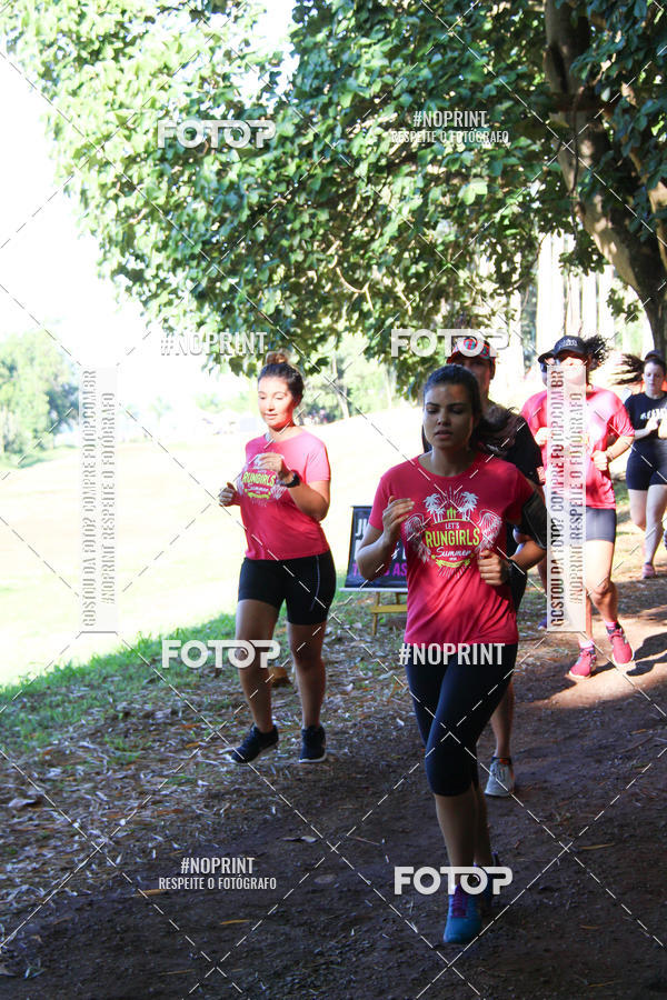 Buy your photos of the eventTreino Lets Run Girls on Fotop