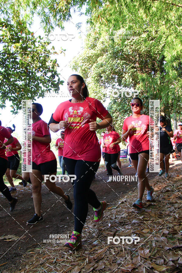 Buy your photos of the eventTreino Lets Run Girls on Fotop