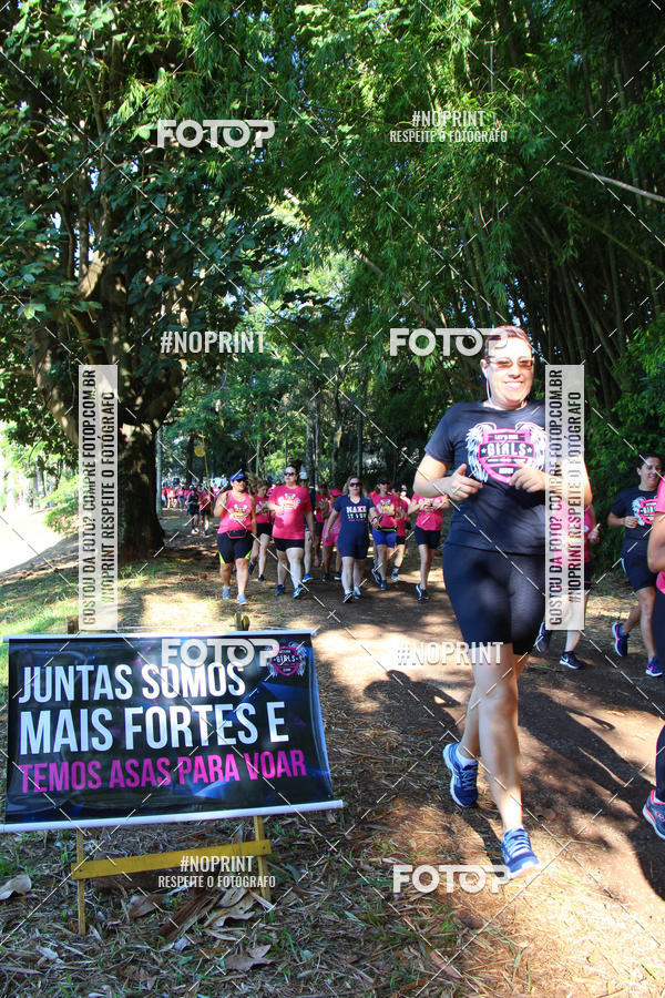 Buy your photos of the eventTreino Lets Run Girls on Fotop