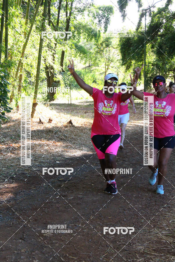 Buy your photos of the eventTreino Lets Run Girls on Fotop