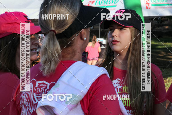 Buy your photos of the eventTreino Lets Run Girls on Fotop