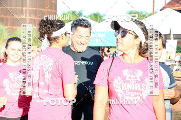 Buy your photos of the eventTreino Lets Run Girls on Fotop