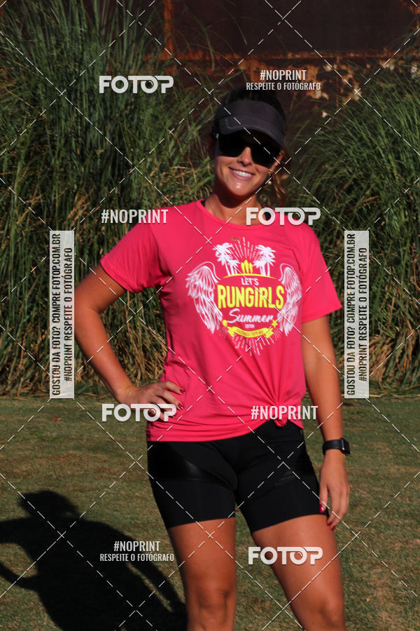 Buy your photos of the eventTreino Lets Run Girls on Fotop