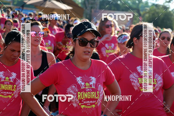Buy your photos of the eventTreino Lets Run Girls on Fotop