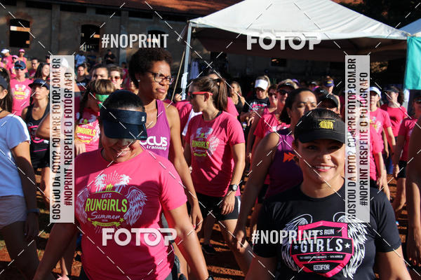 Buy your photos of the eventTreino Lets Run Girls on Fotop
