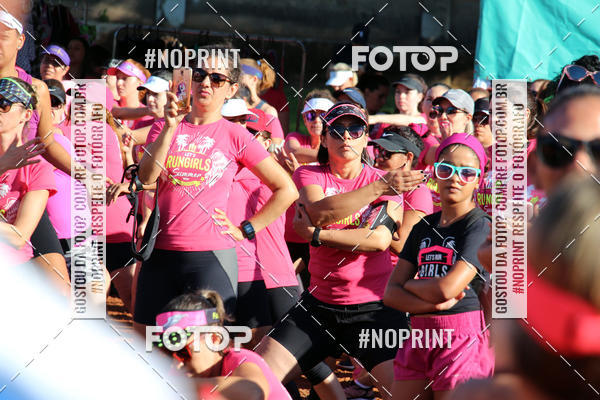 Buy your photos of the eventTreino Lets Run Girls on Fotop