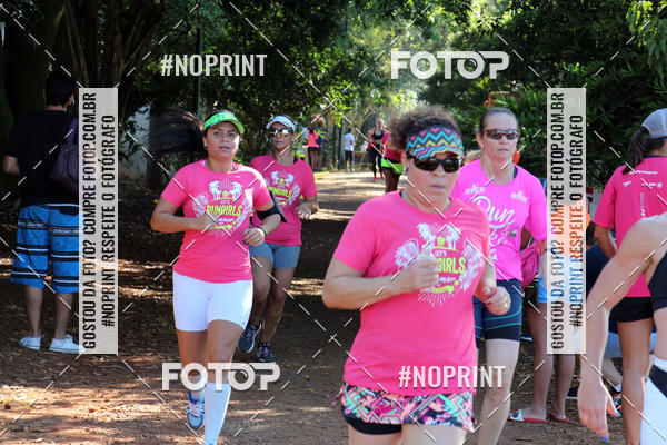 Buy your photos of the eventTreino Lets Run Girls on Fotop