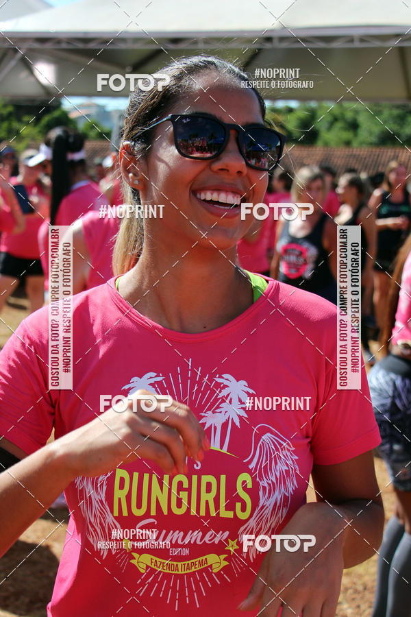 Buy your photos of the eventTreino Lets Run Girls on Fotop