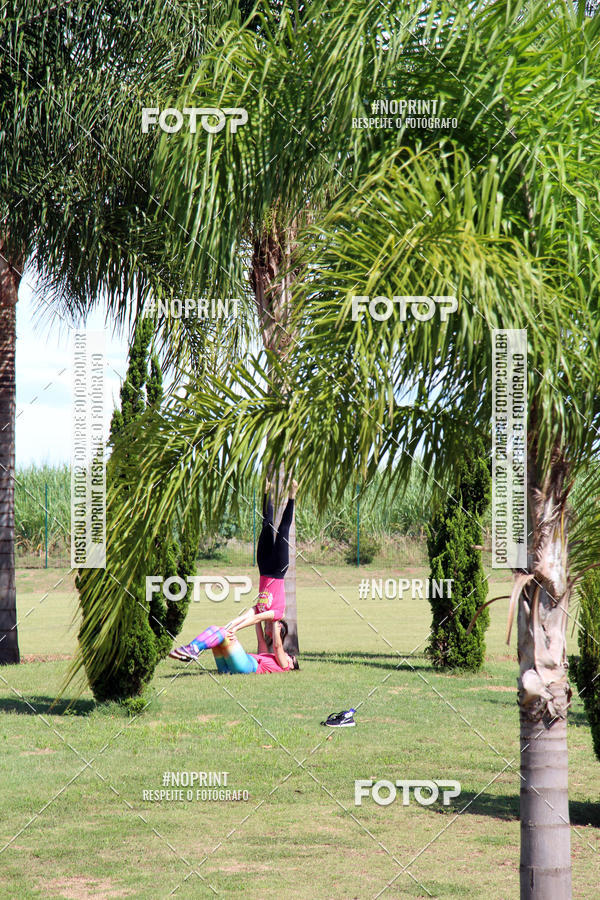 Buy your photos of the eventTreino Lets Run Girls on Fotop