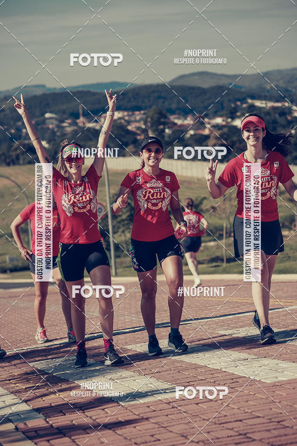 Buy your photos of the eventTreino Lets Run Girls on Fotop