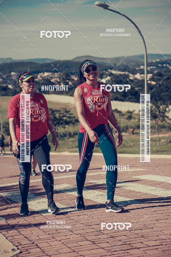 Buy your photos of the eventTreino Lets Run Girls on Fotop
