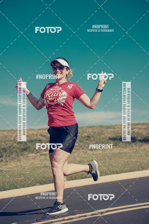 Buy your photos of the eventTreino Lets Run Girls on Fotop