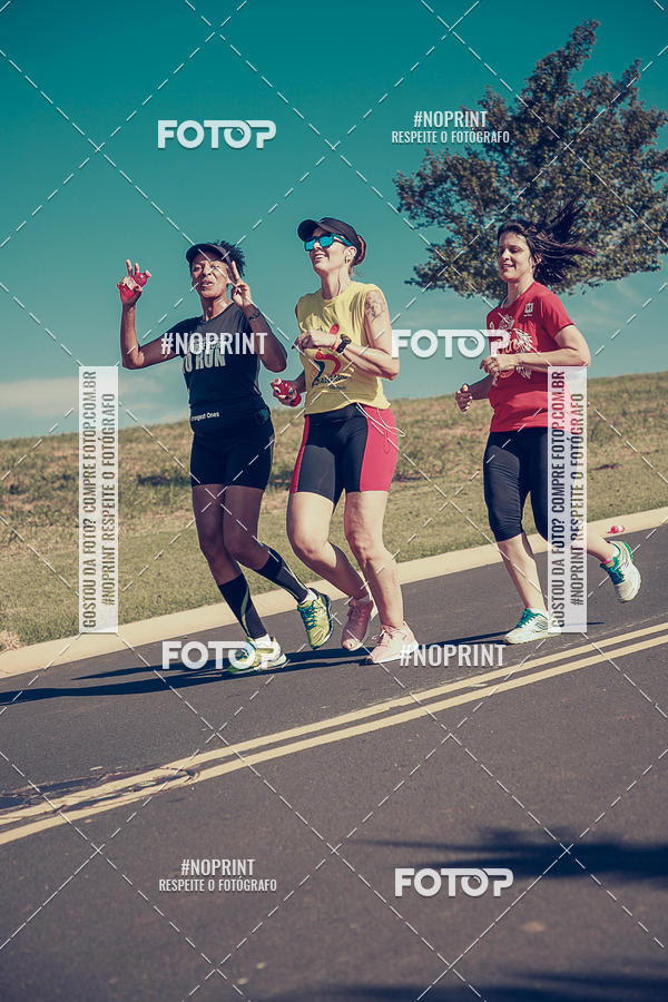 Buy your photos of the eventTreino Lets Run Girls on Fotop