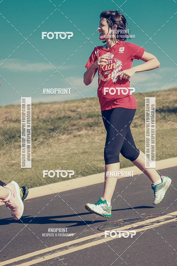 Buy your photos of the eventTreino Lets Run Girls on Fotop