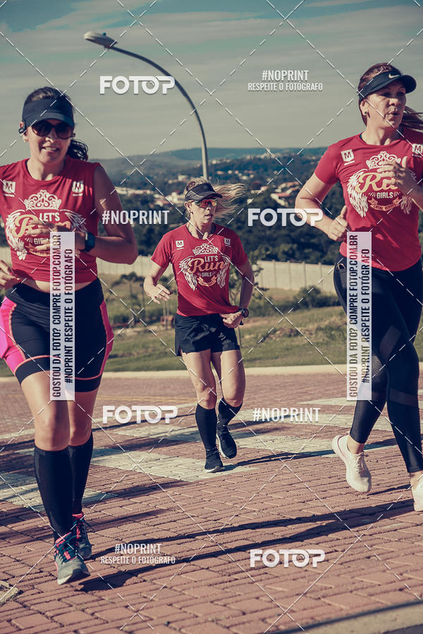 Buy your photos of the eventTreino Lets Run Girls on Fotop
