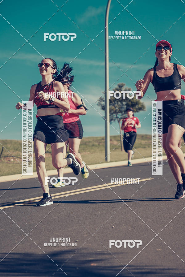 Buy your photos of the eventTreino Lets Run Girls on Fotop