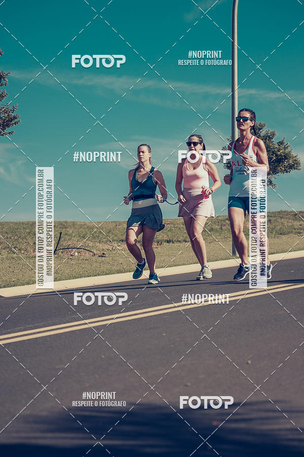 Buy your photos of the eventTreino Lets Run Girls on Fotop