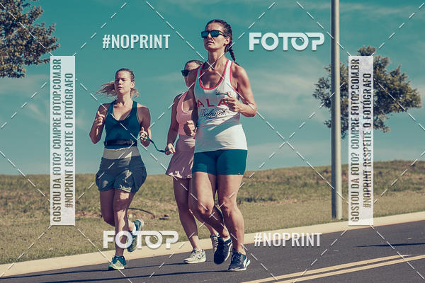 Buy your photos of the eventTreino Lets Run Girls on Fotop