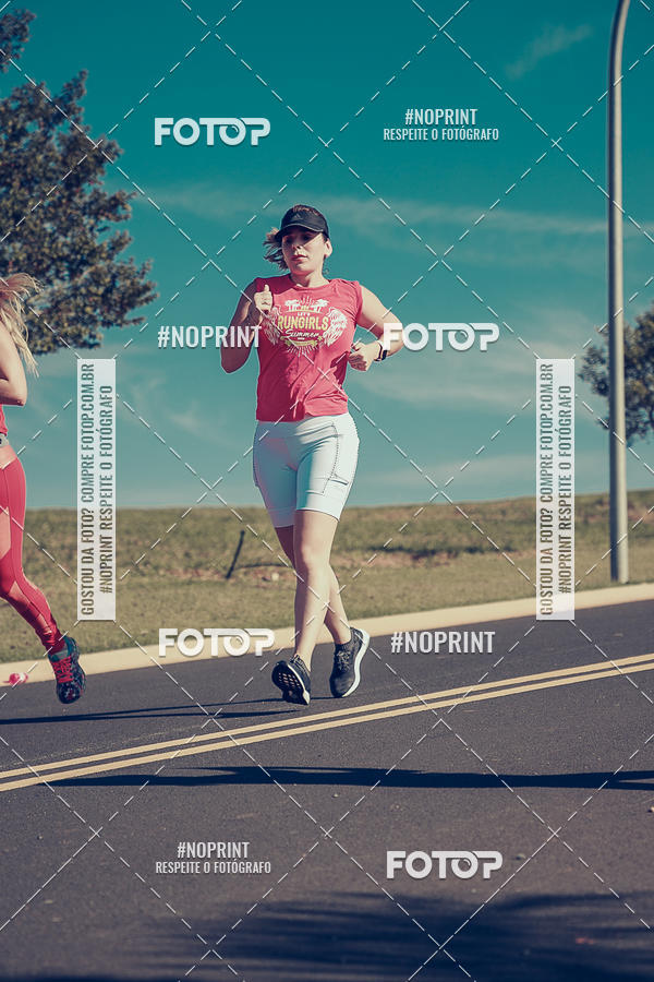 Buy your photos of the eventTreino Lets Run Girls on Fotop