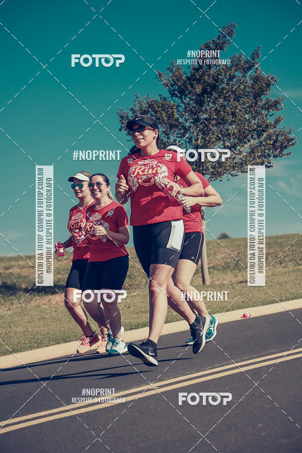 Buy your photos of the eventTreino Lets Run Girls on Fotop