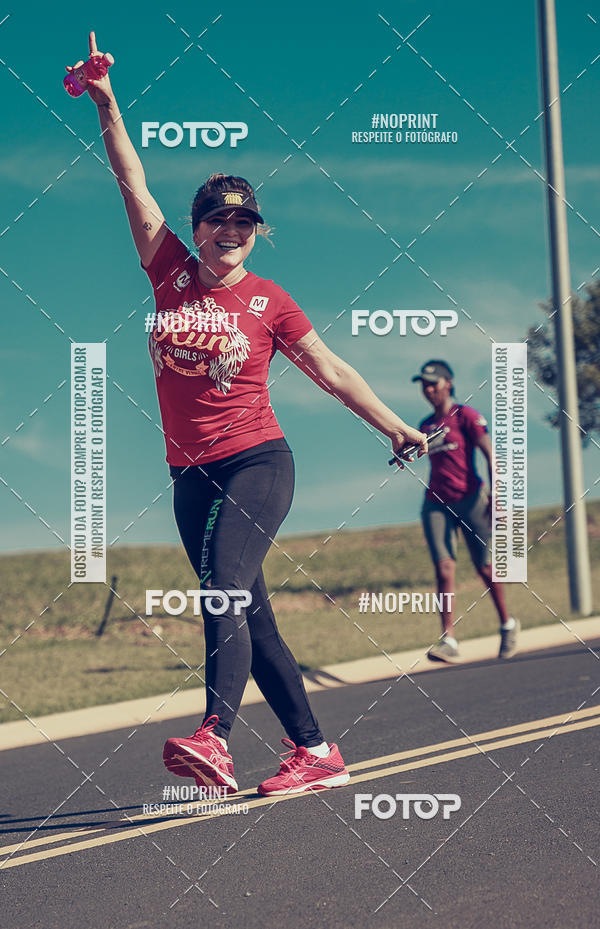 Buy your photos of the eventTreino Lets Run Girls on Fotop